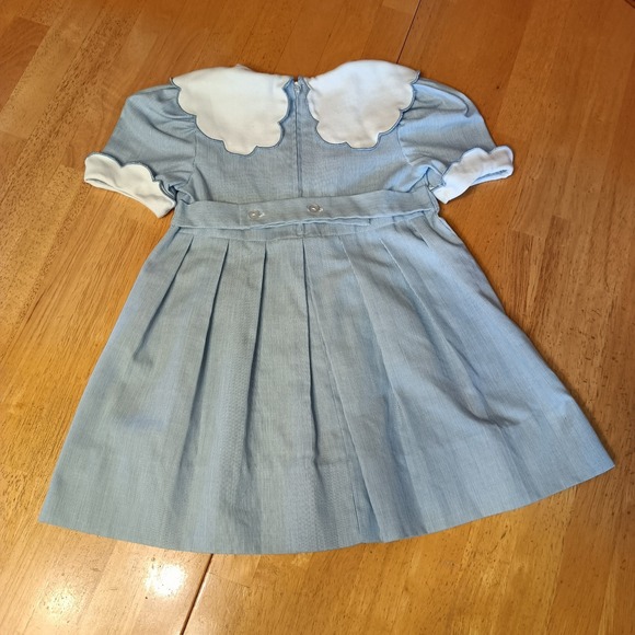 Her Majesty Vintage Girls Size 4 Blue w/ White‎ Collar And Cuffs - Picture 6 of 7